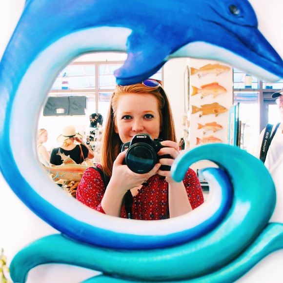 Meet your Posher, Allie - Picture 1 of 1